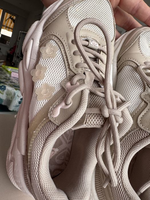 Сникърси ( маратонки)  Roxy