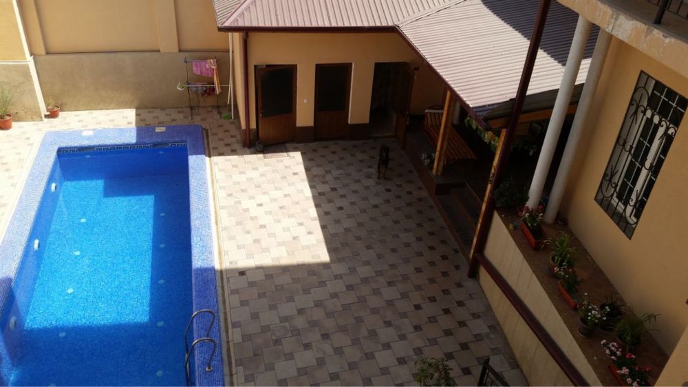 Продам дом 4 уровня, 4.5 сотки