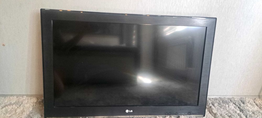 LG televizor sotladi