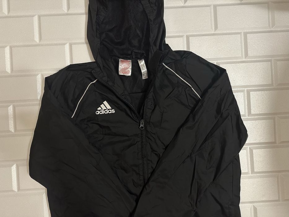 Мъжка Ветровка Адидас