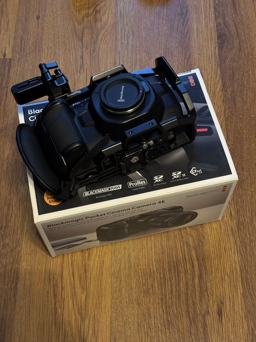 Blackmagic Pocket Cinema Camera 4K (BMPCC4K) + Metabones Speed Booster Ultra 0.71x EF-MFT