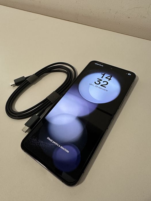 Samsung Galaxy Z Flip 5 Black 256gb