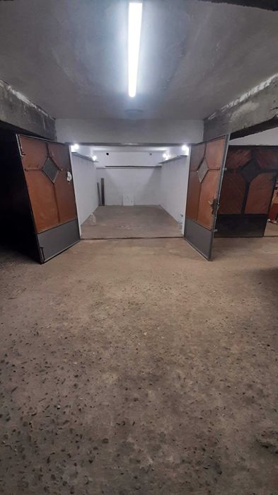 Дава се под наем Гараж / Паркомясто в Плевен, Широк център - 16 кв.м за 80 € - Снимка #6