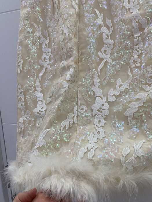 Къса официална рокля