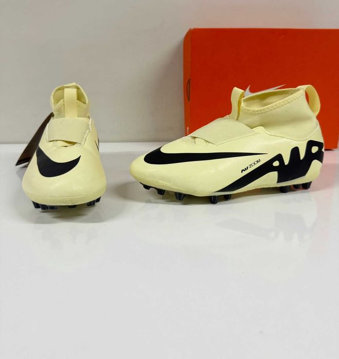 Nike JR Zoom Superfly 9