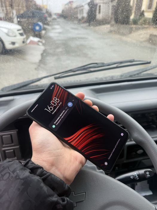 POCO x3 pro sotiladi