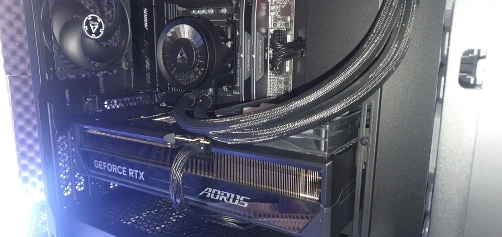RTX 5090 32GB Aorus Master Gigabyte