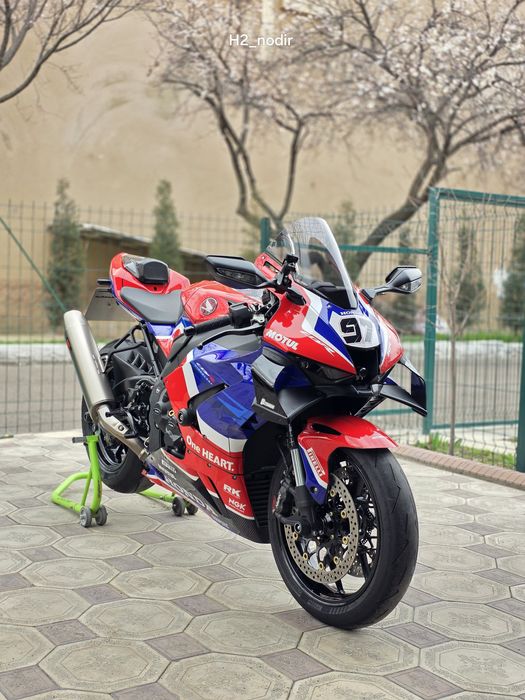 Сотилади Honda cbr1000rr-r fireblade