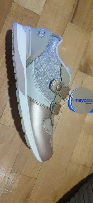 Нови обувки Mayoral
