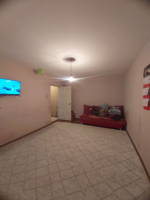Продается 2х ком.кв в 6 мкр