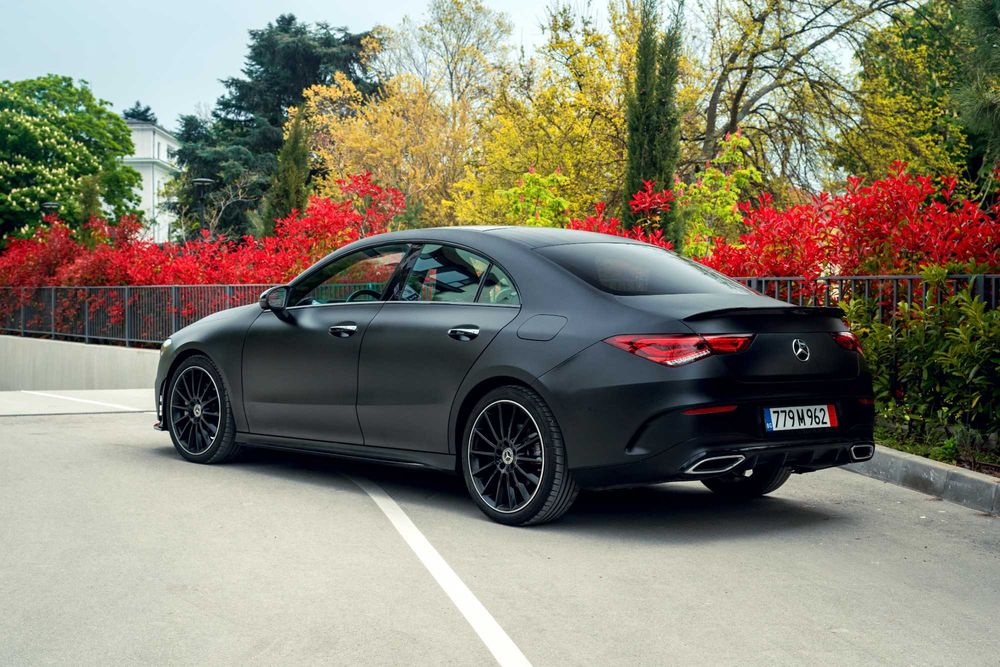 Mercedes-Benz CLA 250 Coupe - AMG Line 2023
