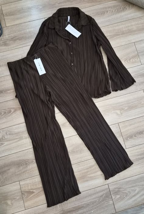 Нов дамски комплект L