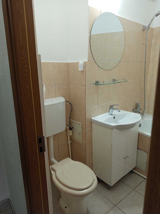 Închiriez ap 1 cam