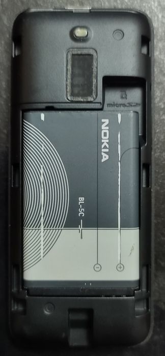 Vând telefon"RM-1037",codat doar pe Orange,utilizat f.putin
