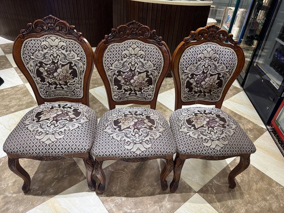 Продаётся С Т У Л И