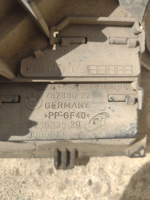 Продавам електрическа перка за охлаждане за BMW x3 e83