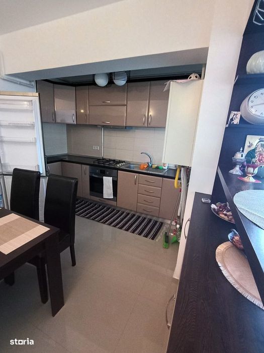 Zamca- zona cu verdeata. Apartament cu 2 camere decomandate