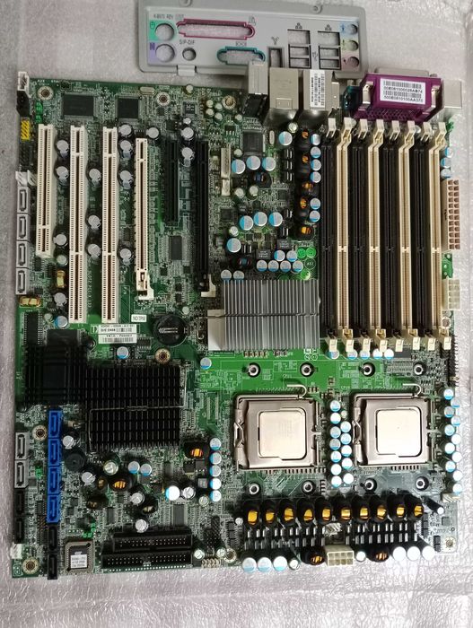 Материнская плата на запчасти и два процессора Xeon E5410