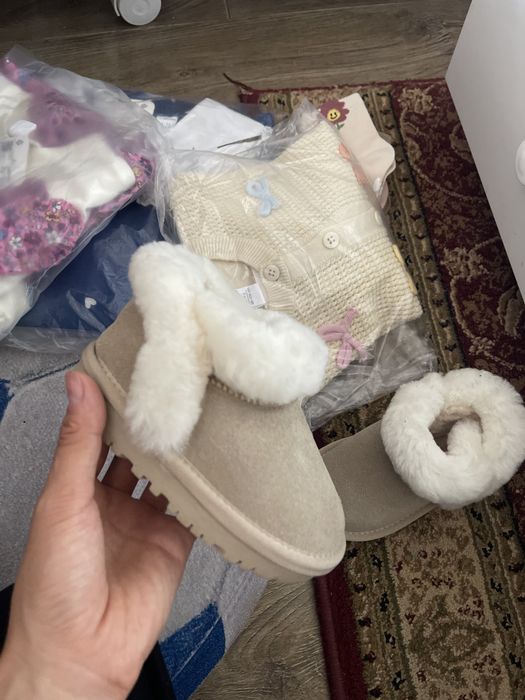 Натуральные новые угги детские