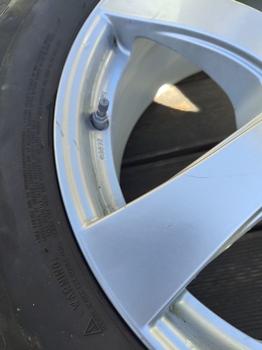 Алуминиеви джанти DEZENT 18' 5×114.3