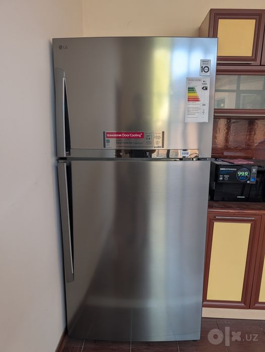 Большой холодильник LG GR-H802HMHL (592 л, DoorCooling+, инвертор)