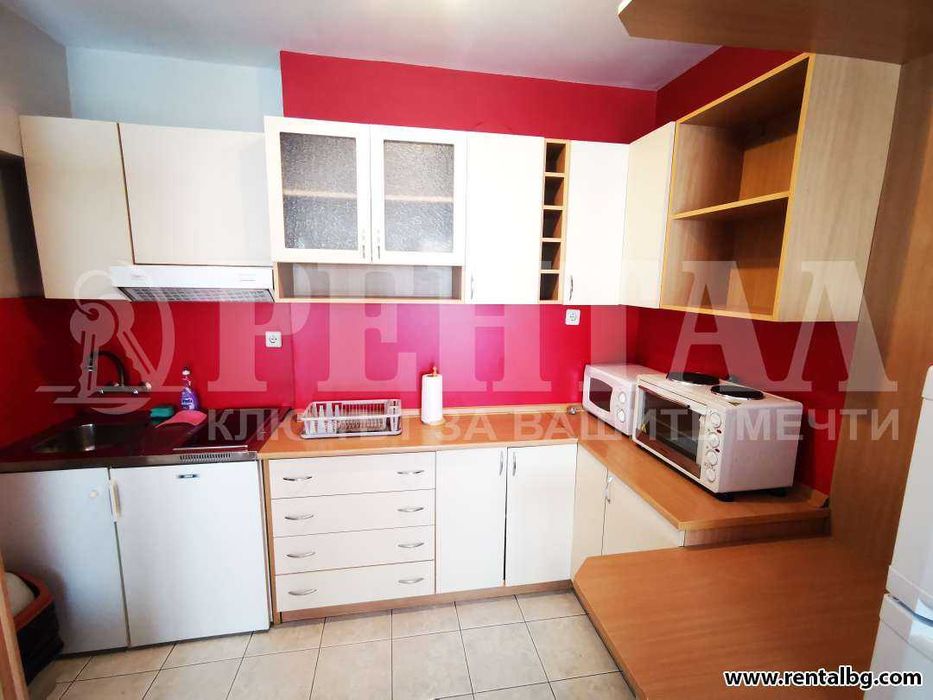 Дава се под наем Двустаен апартамент в Пловдив, Център - 60 кв.м за 438.6 € - Снимка #4