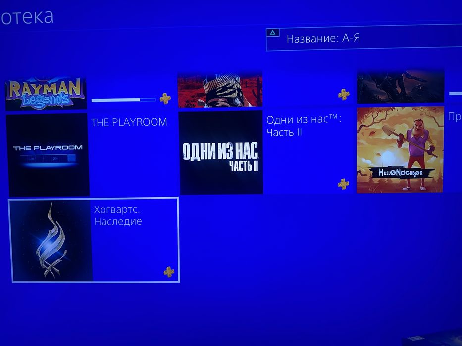 Ps4 pro 1TB+2 джойстика+700.игр MK11 GTAV FC26