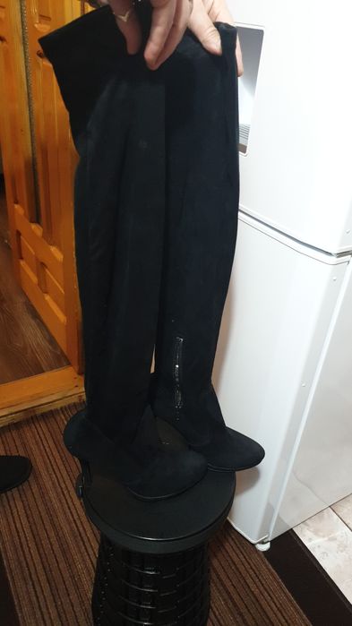 Papuci.pantofi.cizme.adidasi