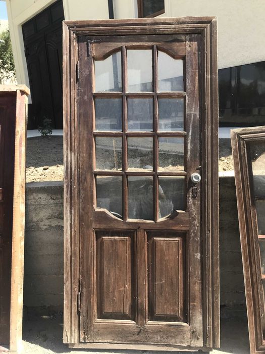 Эшик ва ромлар сотилади