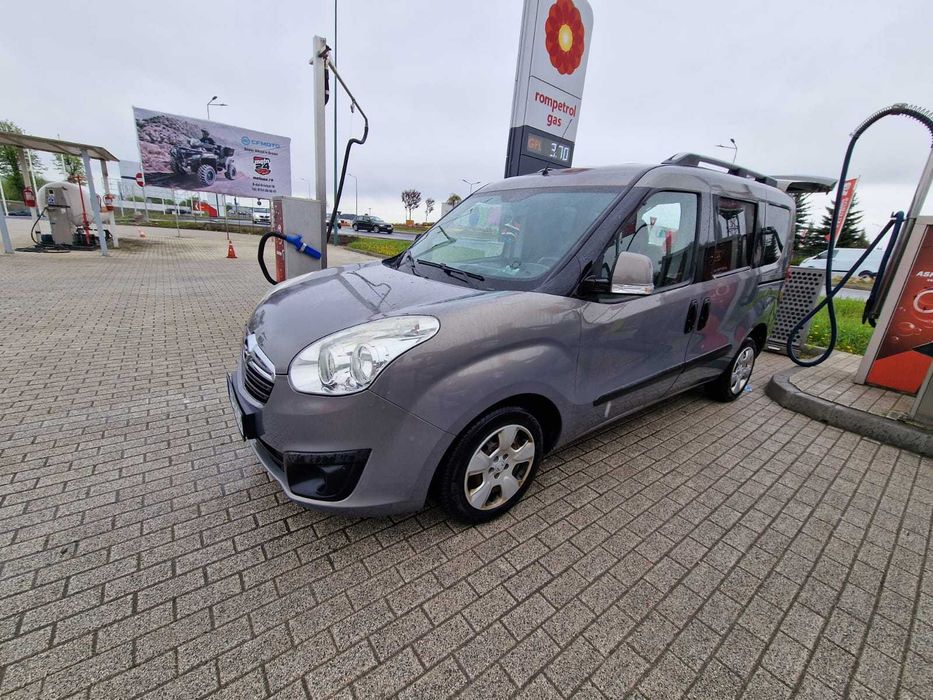 Opel combo  1.6 diesel  2012