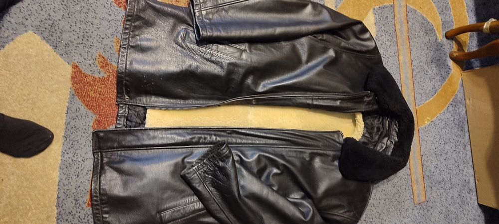 Куртка кожанна с подкладкой