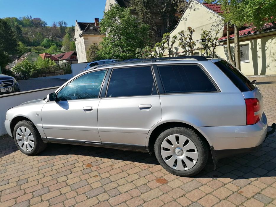Vând Audi A4B5. 5