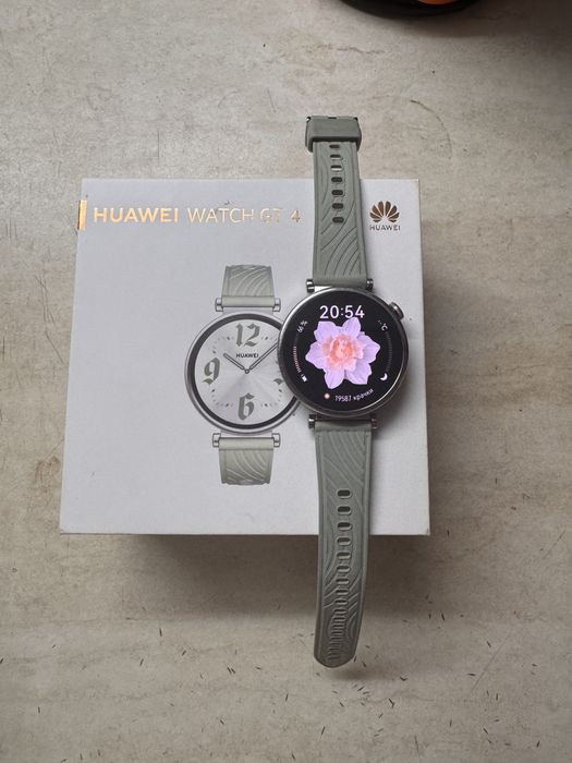Смарт часовник Huawei  gt 4