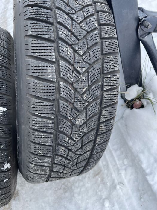 Roti complete Land Rover cu cauciucuri de iarna Dunlop