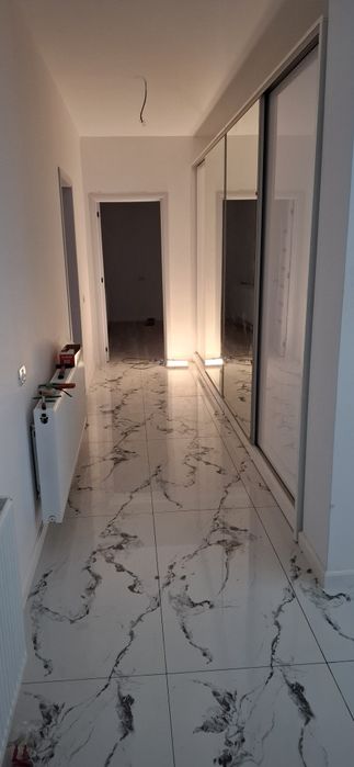 Execut lucrări la gata