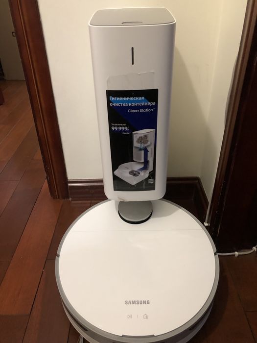 Робот пылесос б/у в отличном состоянии