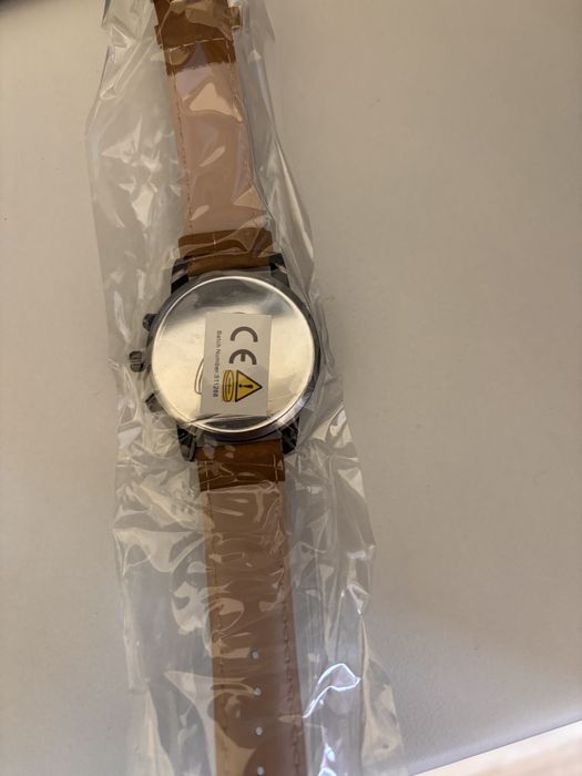 Продам часы наручные