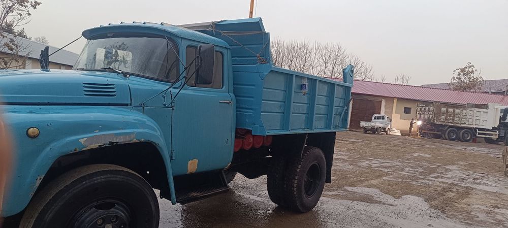 Zil sotiladi 130
