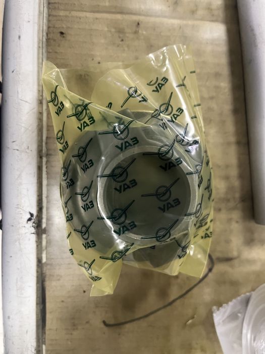 Продам на УАЗ выжимной подшипник