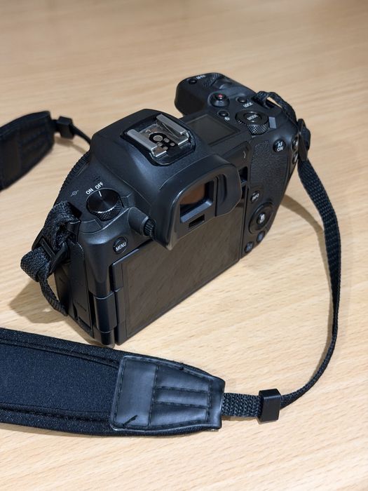 Canon EOS R - camera foto