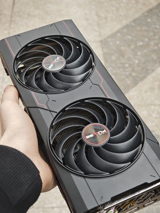 Видеокарта Sapphire AMD Radeon RX 6700 XT PULSE