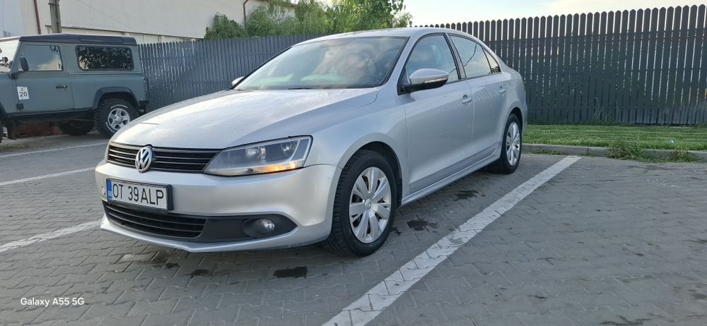 Vw   Jetta    an 2012