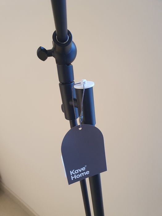 Lampa tavan  The Home