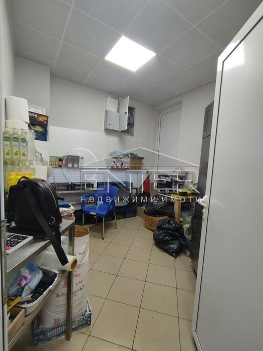 Продава се Магазин в Варна, Младост 1 - 140 кв.м за 2500 €/кв.м - Снимка #7