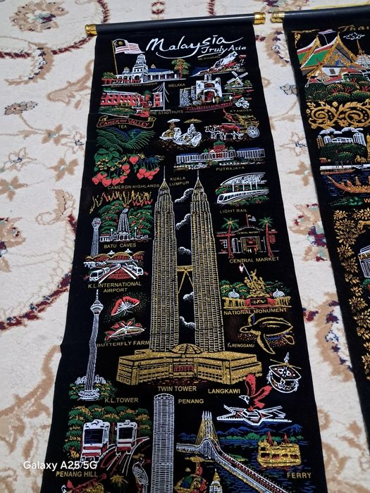 Панно из Тайланда и Малайзия.