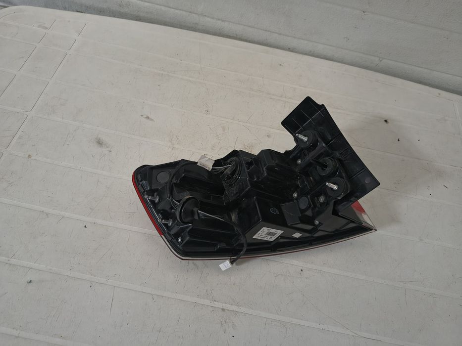 Stop / Lampa spate dreapta pe aripă Renault Koleos 2 Facelift  cod 265506094R
