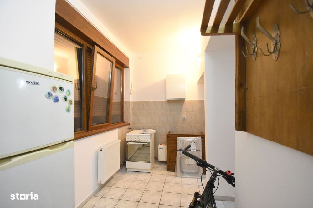 Apartament la casa de închiriat în zona Mehala