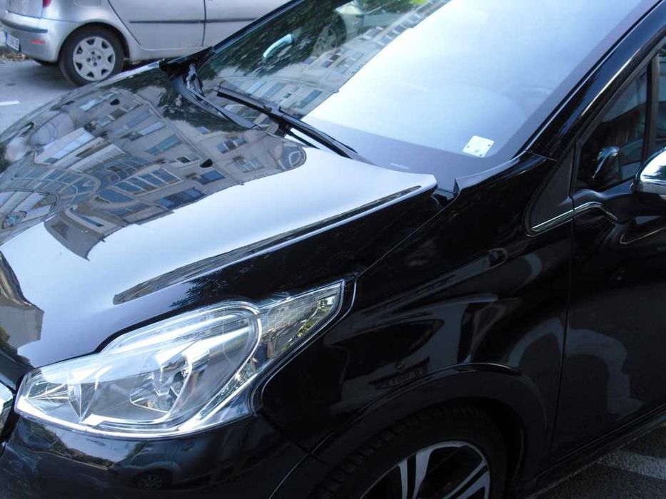 Продавам автомобил Пежо 208 GTI