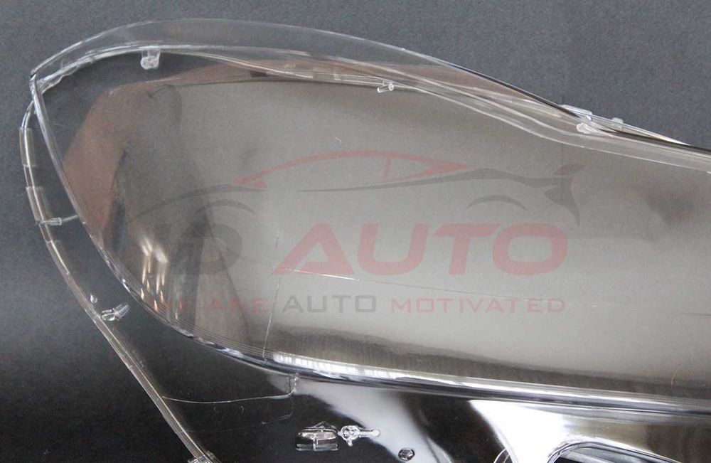 Стъкла капаци за фарове Mercedes C-Class W204 фейс (11–15) – комплект