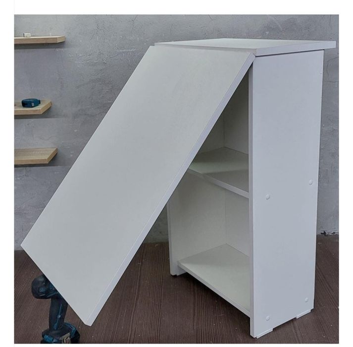 Продам стол маникюрный